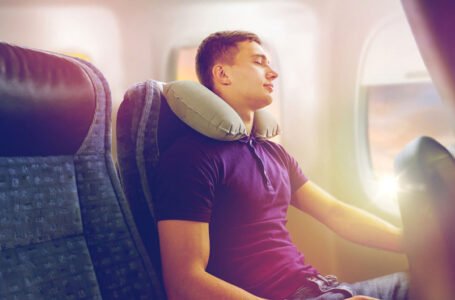 How to Survive Your Next Long-Haul Flight for a Business Trip