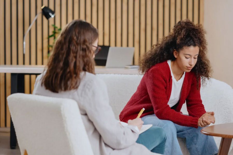 What Mental Health Services Are Available Online for LGBTQ+ Individuals in Los Angeles? Top 5 Resources to Know