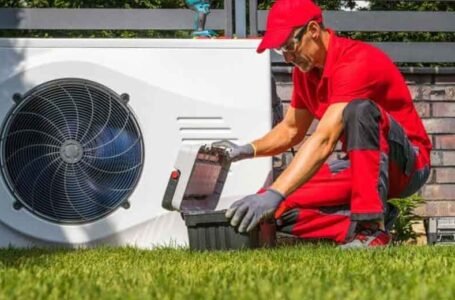 Why Seasonal HVAC Service Is Important for Efficient Cooling in Bradenton