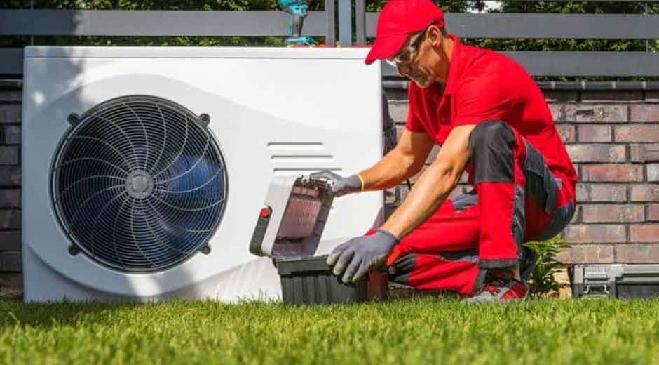 Why Seasonal HVAC Service Is Important for Efficient Cooling in Bradenton