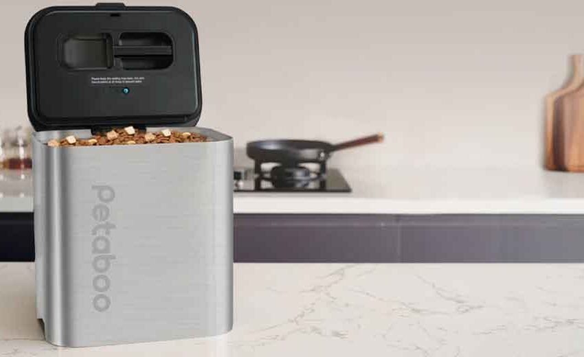  Space-Saving Solutions for Small Kitchens and Busy Households