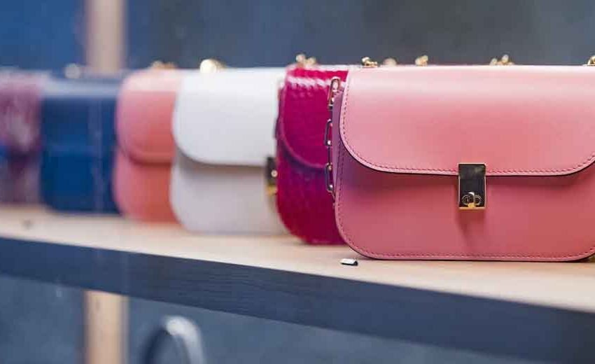  How The Right Purse Can Make You Look Instantly More Professional